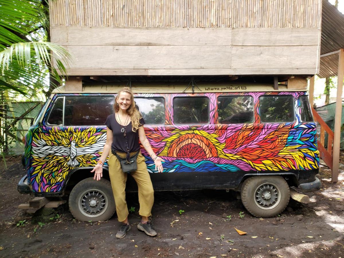 Rainbow Caravan Hostel Las Pilas Exterior foto